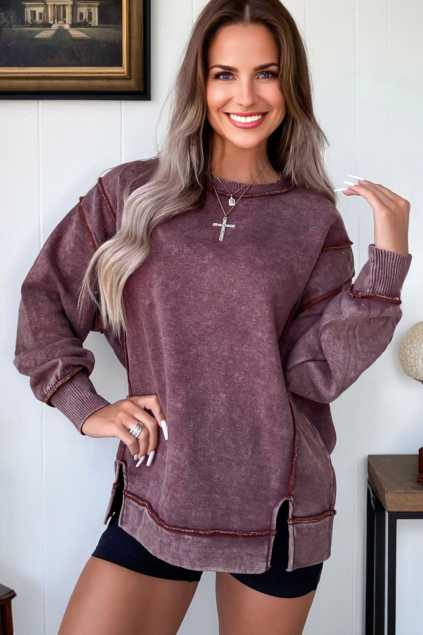 Red Sandalwood Mineral Wash Exposed Seam Side Slit Sweatshirt