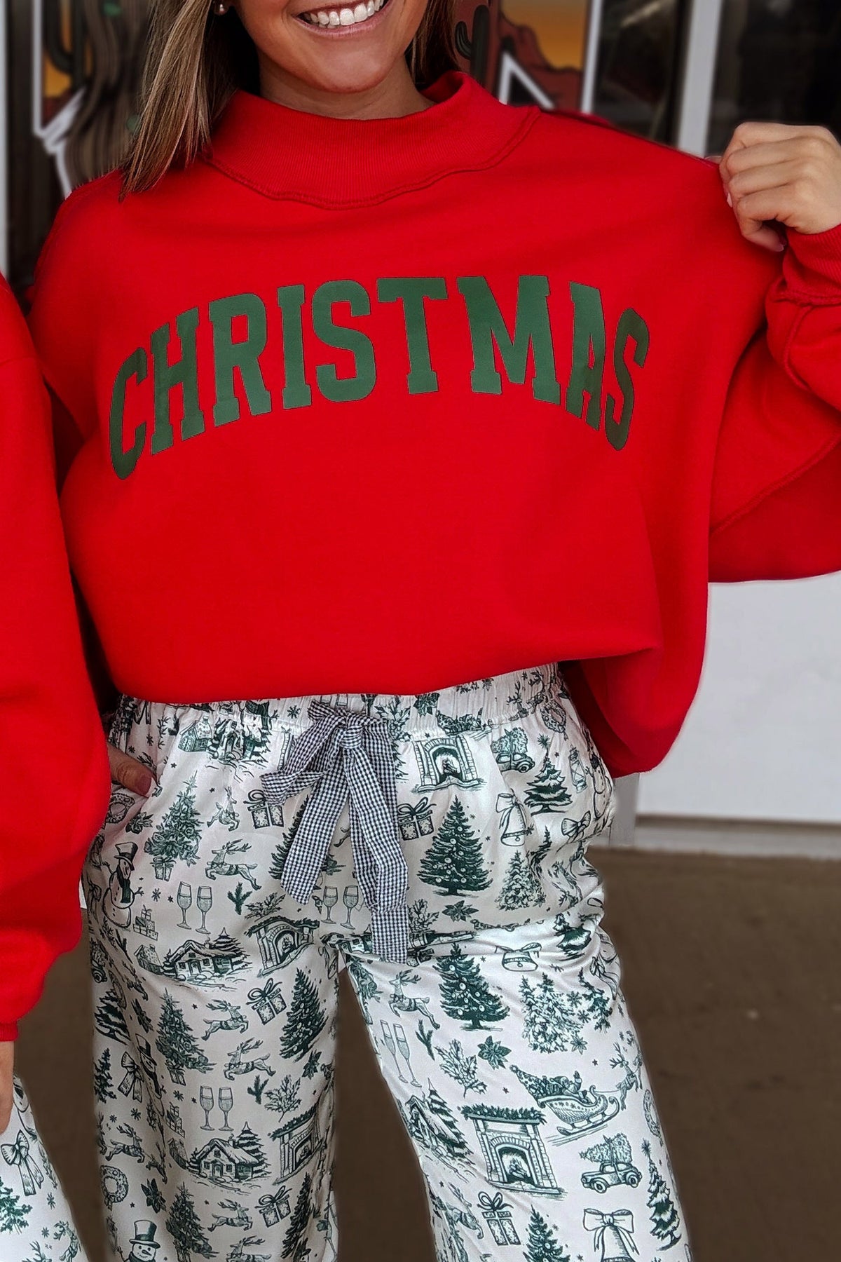 White MERRY/CHRISTMAS Reversible Print Mock Neck Baggy Pullover Sweatshirt