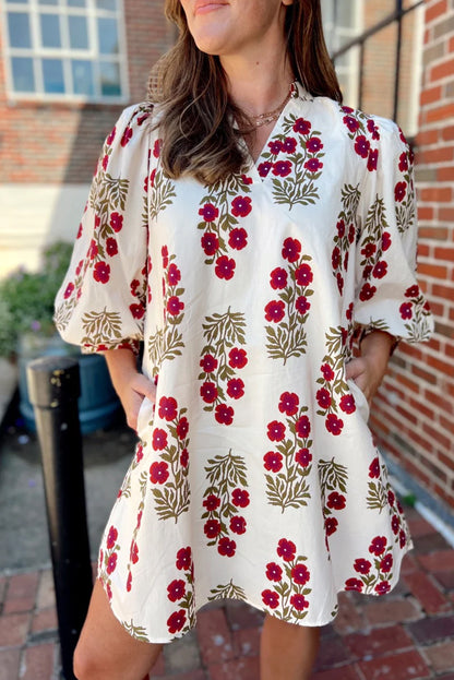 White Floral Print V Neck 3/4 Sleeve Loose Mini Dress