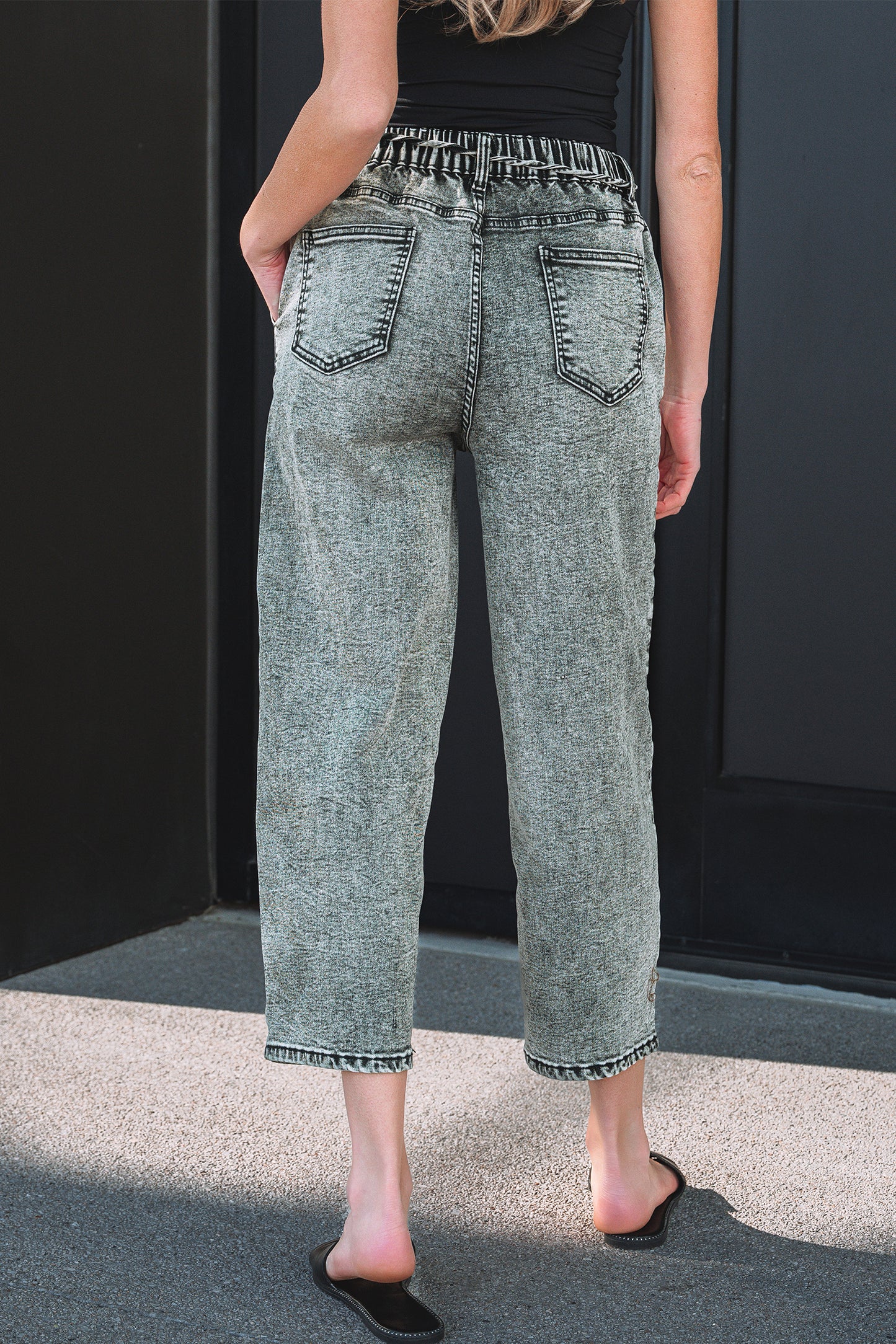 Gray Acid Wash Barrel Fit Denim Pants with Waist String