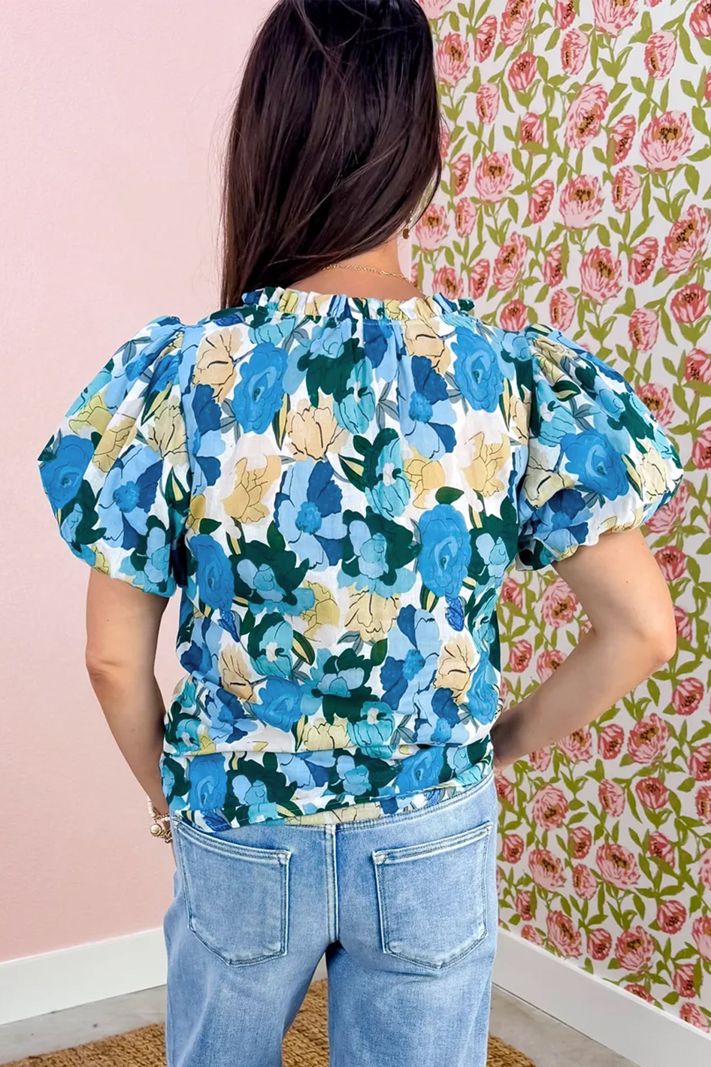 Sky Blue Floral Print Short Puff Sleeve V Neck Blouse