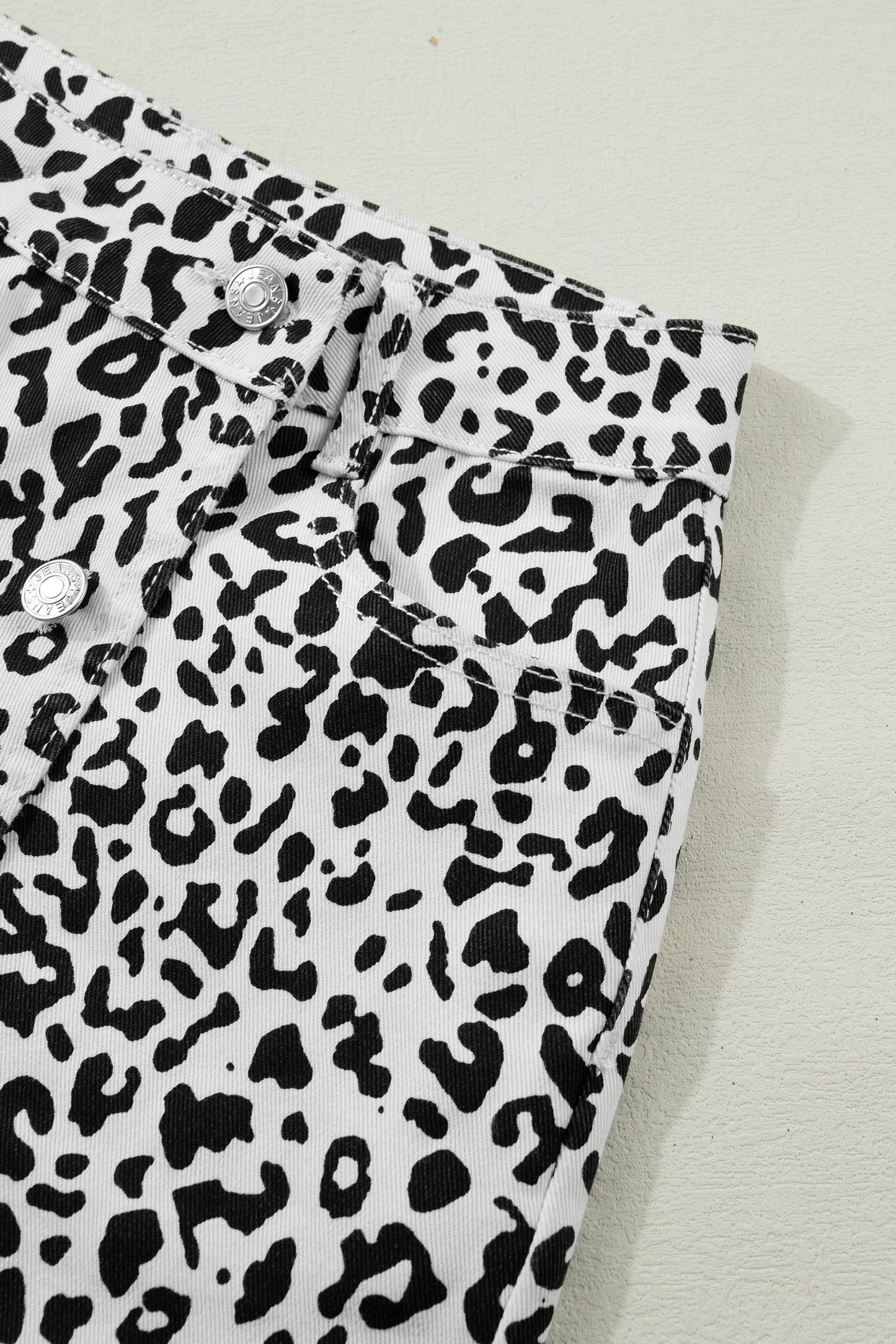 Brown Leopard Print Button Overlap Denim Shorts