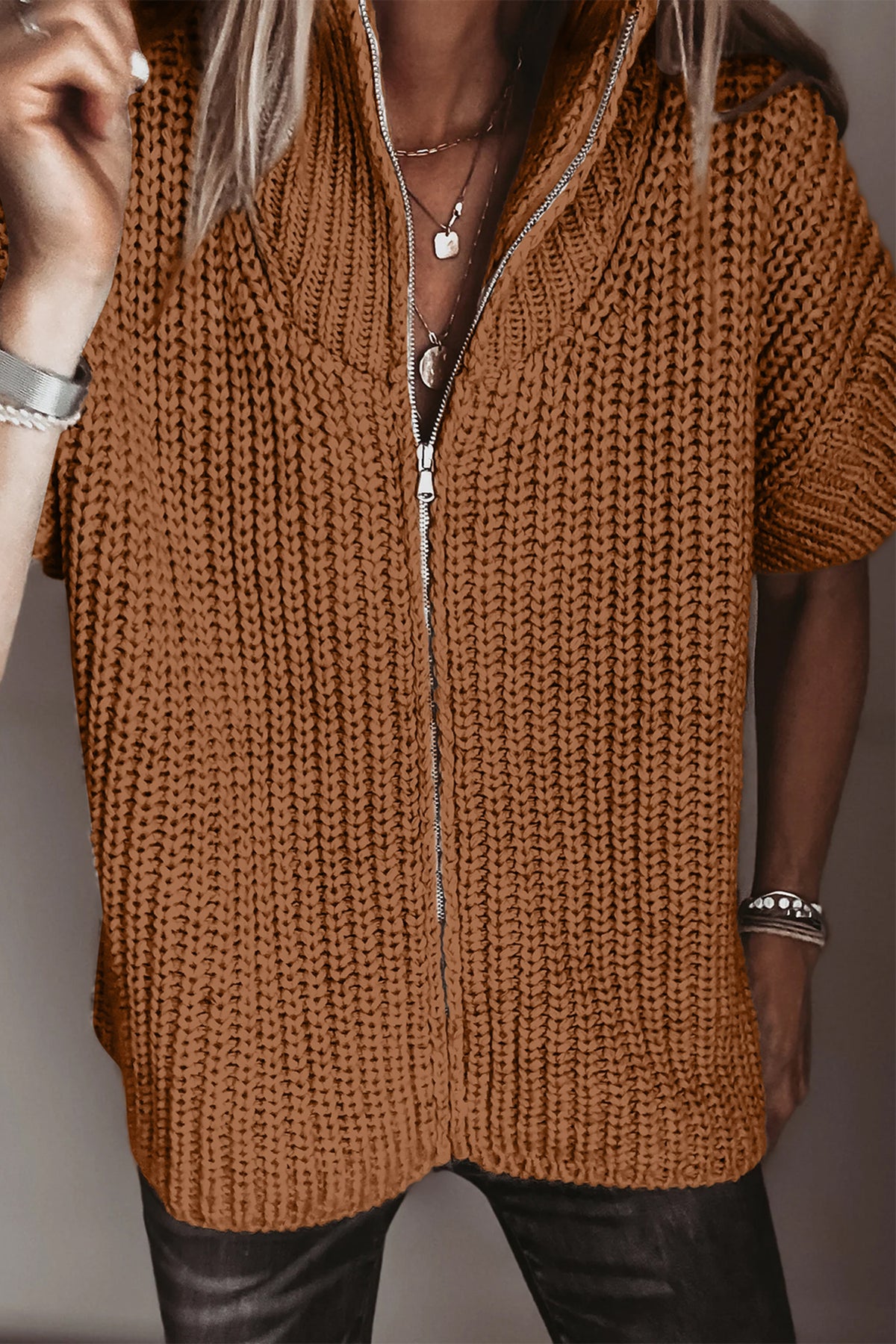 Jet Stream Solid Color Short Sleeve Zipper Knit High Neck Sweater